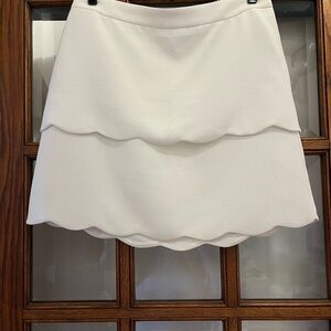 Club Monaco White Scalloped Mini Skirt